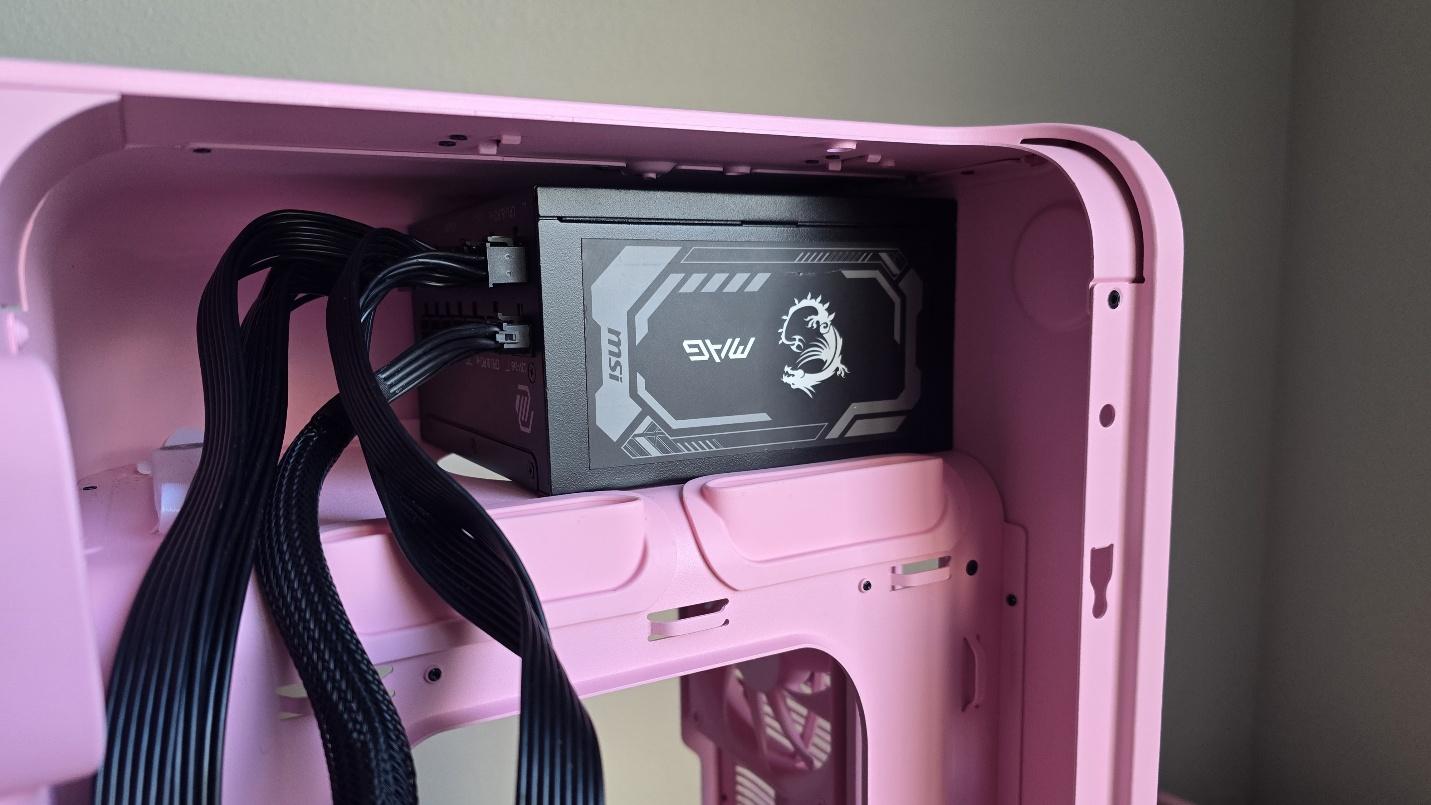 Hyte X50 Case