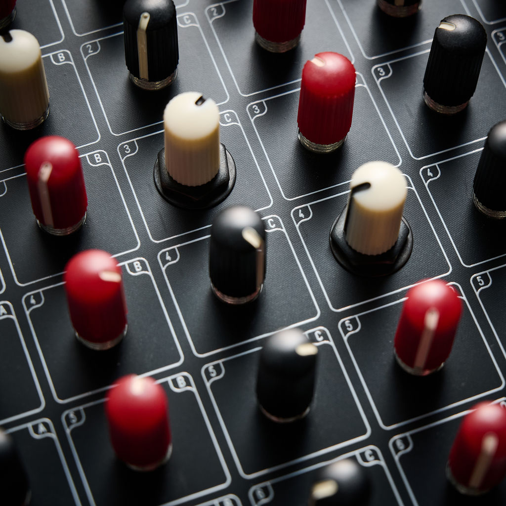 ADDAC System 814 Stereo Matrix Mixer