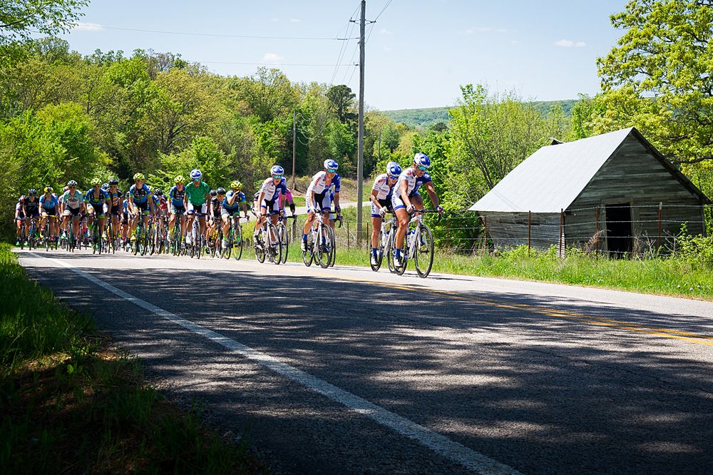 The field Joe Martin Stage Race stage 3