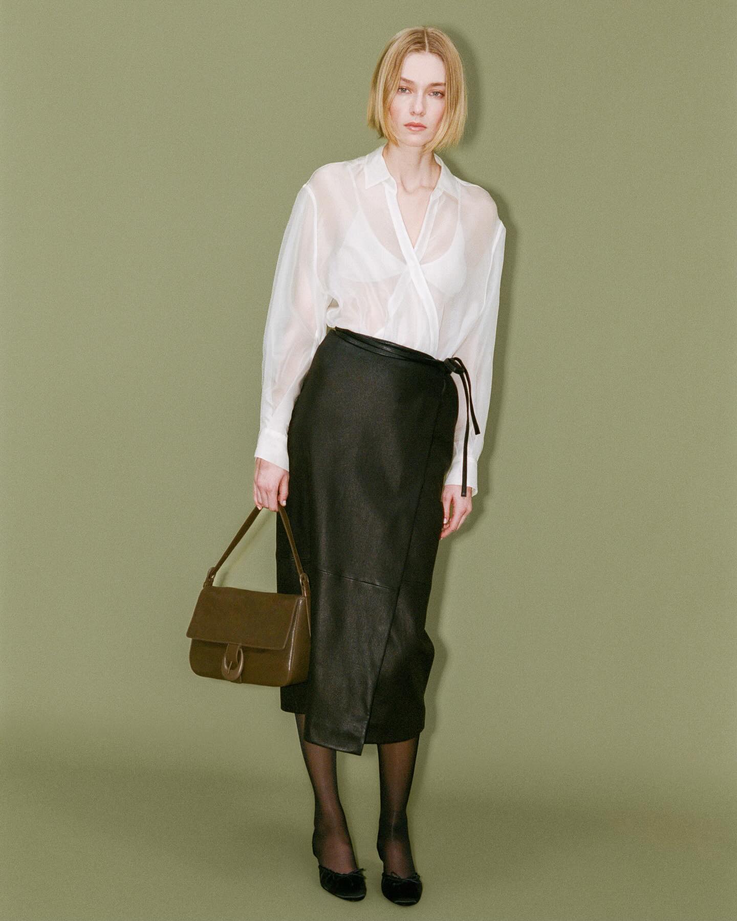 a photo of a woman wearing