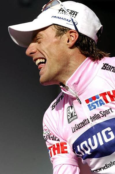 Danilo Di Luca (Liquigas) lets the bubbly flow.