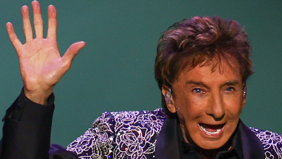 Singer Barry Manilow, 2025
