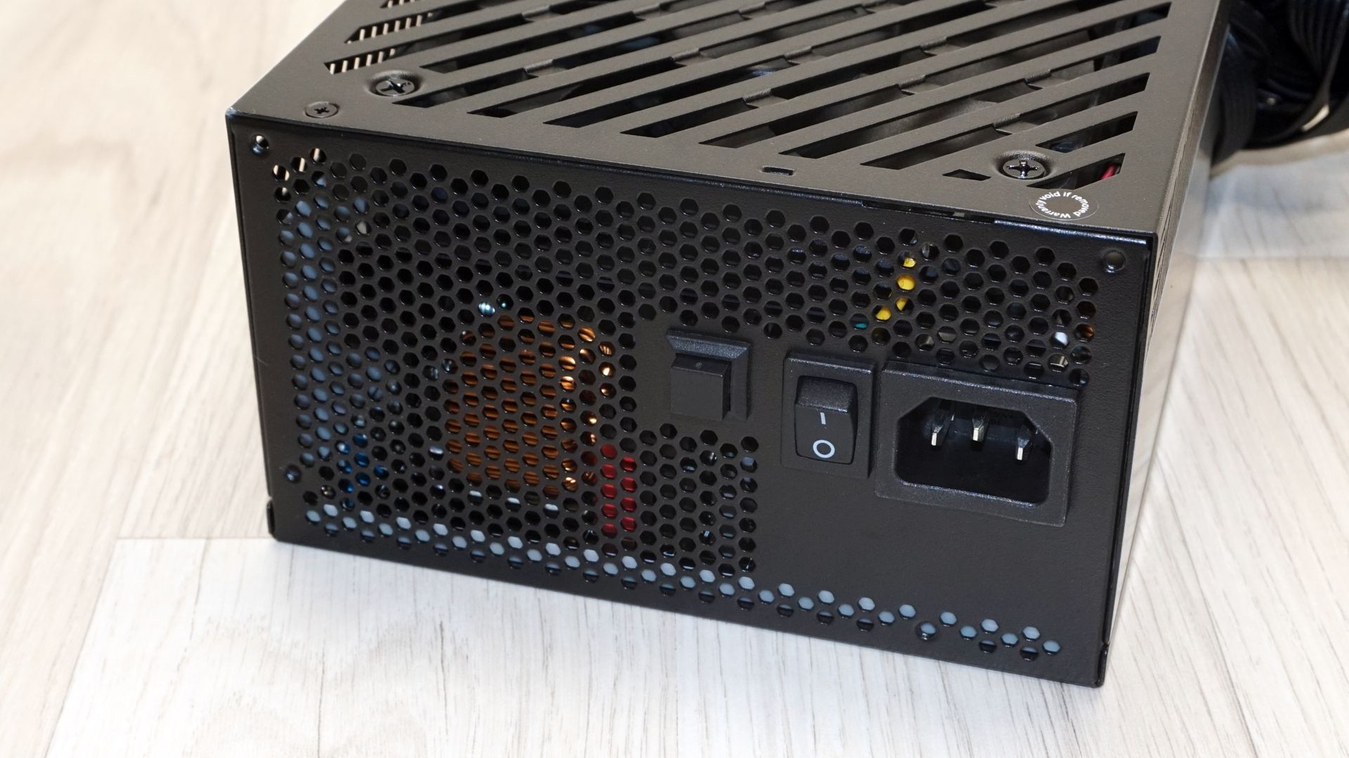 AZZA PSAZ-750G ATX 3.1