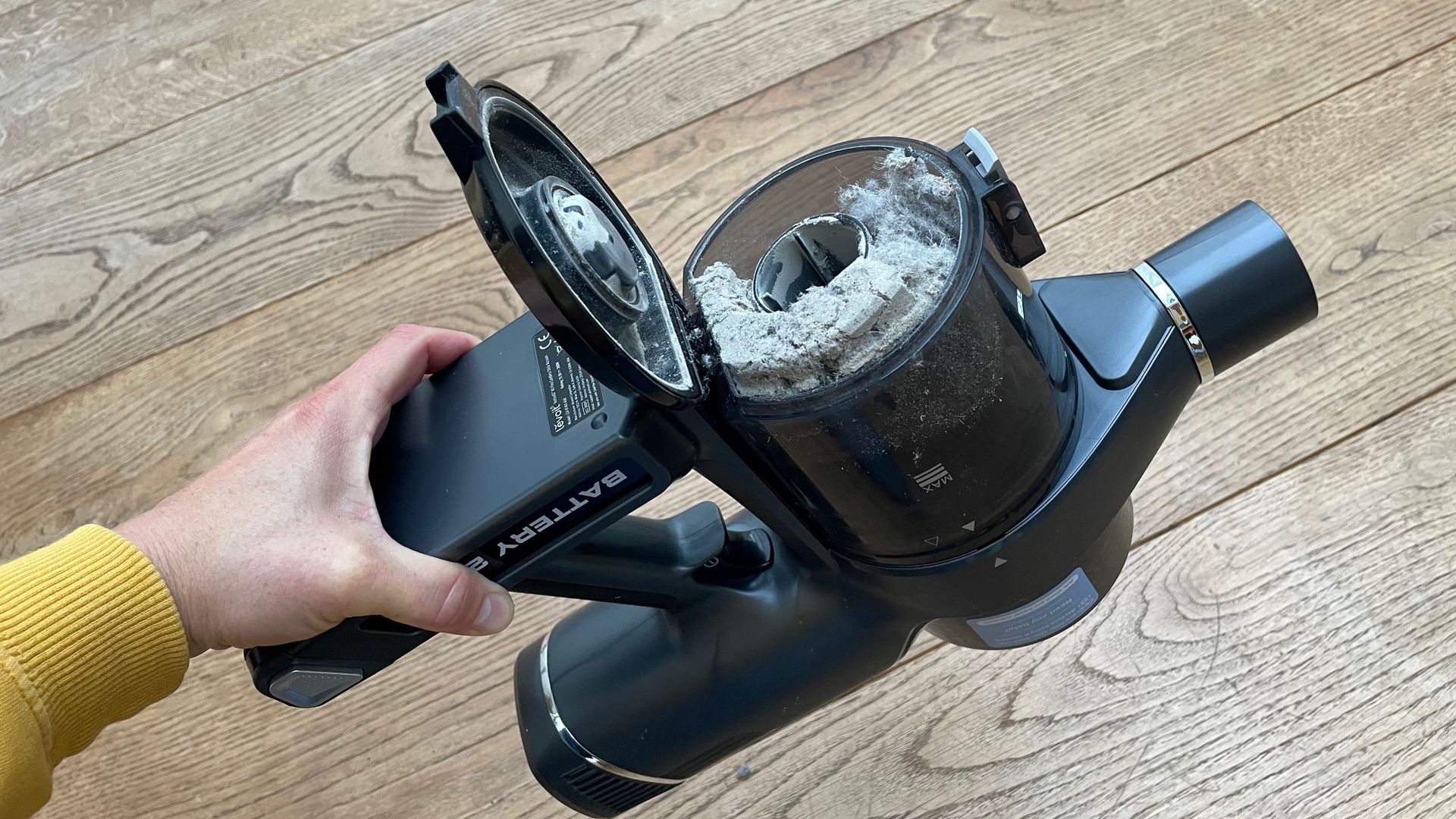 Levoit VortexIQ 40 Cordless Stick Vacuum review