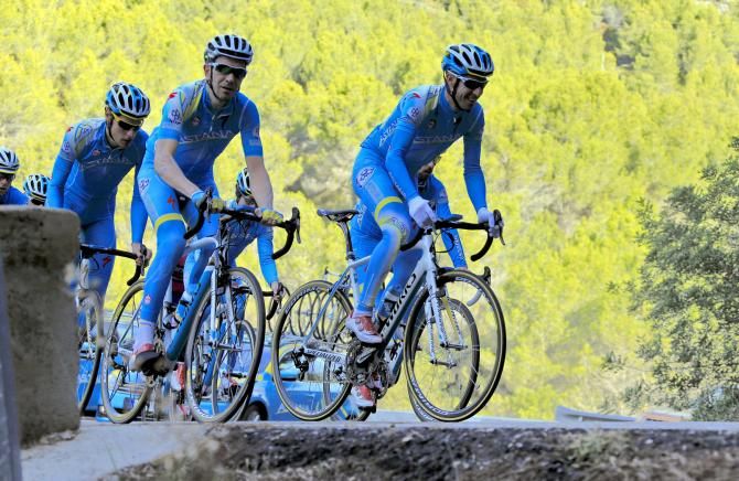 Vincenzo Nibali leads the Astana team on a training ride