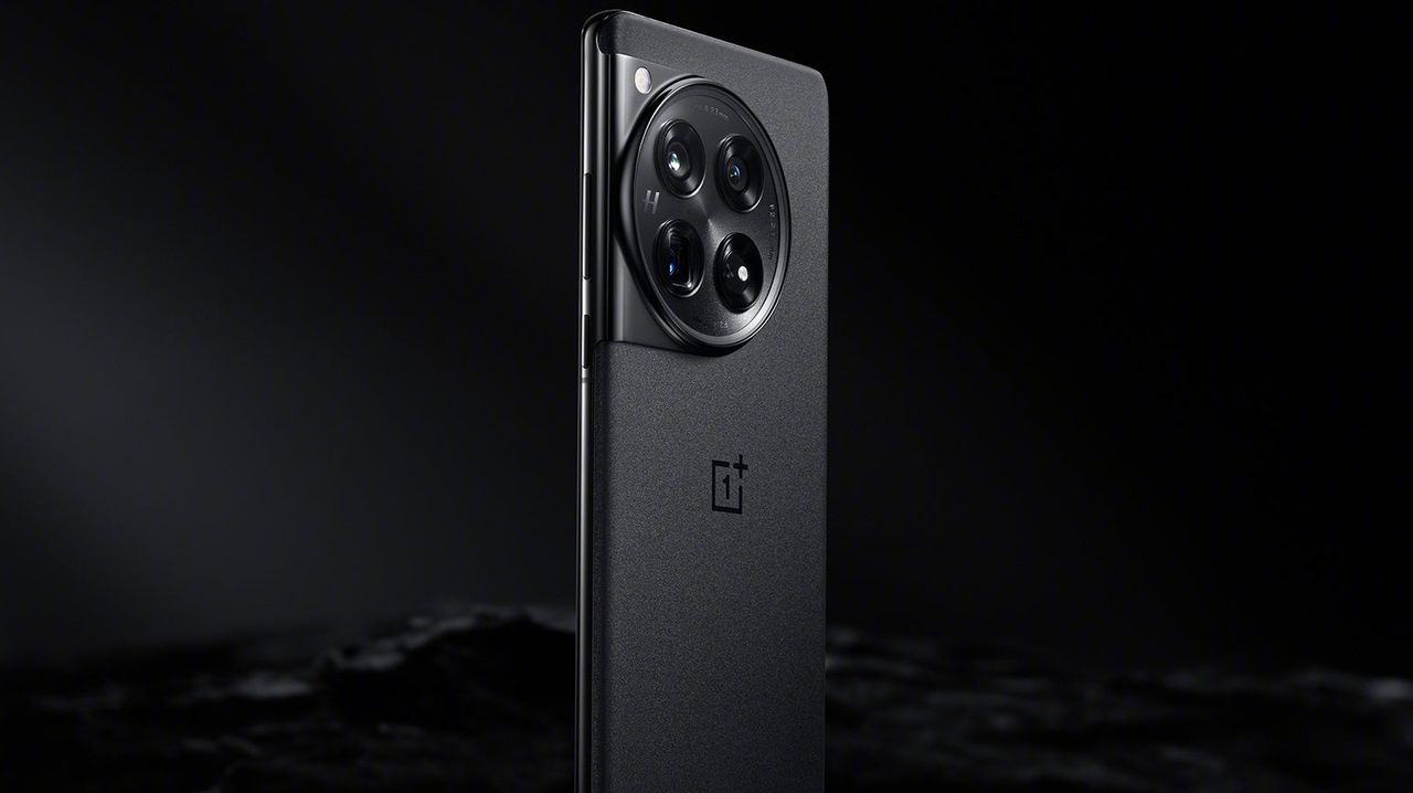 The OnePlus 12 in black