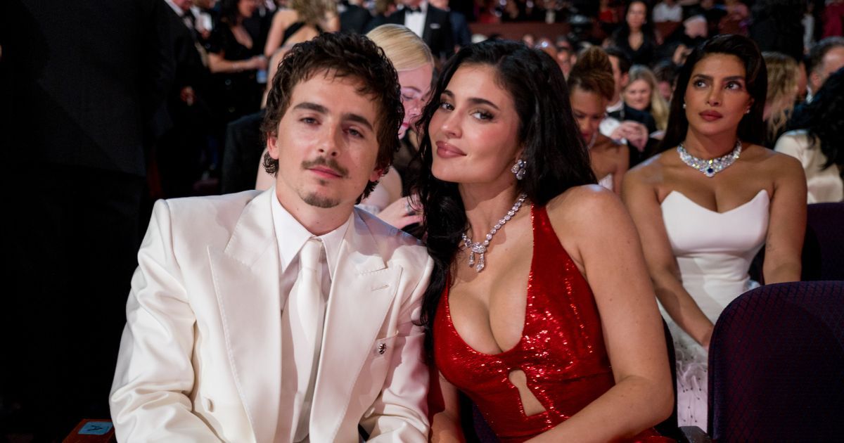 Kylie Jenner Shared a Sweet Moment With Timothée Chalamet’s Sister at the Oscars Kylie Jenner Shared a Sweet Moment With Timothée Chalamet’s Sister at the Oscars