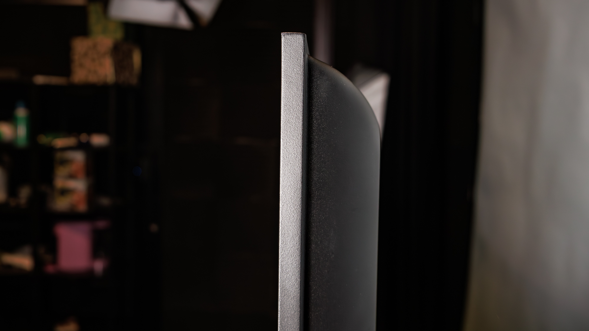 The side of the Vizio Mini LED Quantum 4K Smart TV