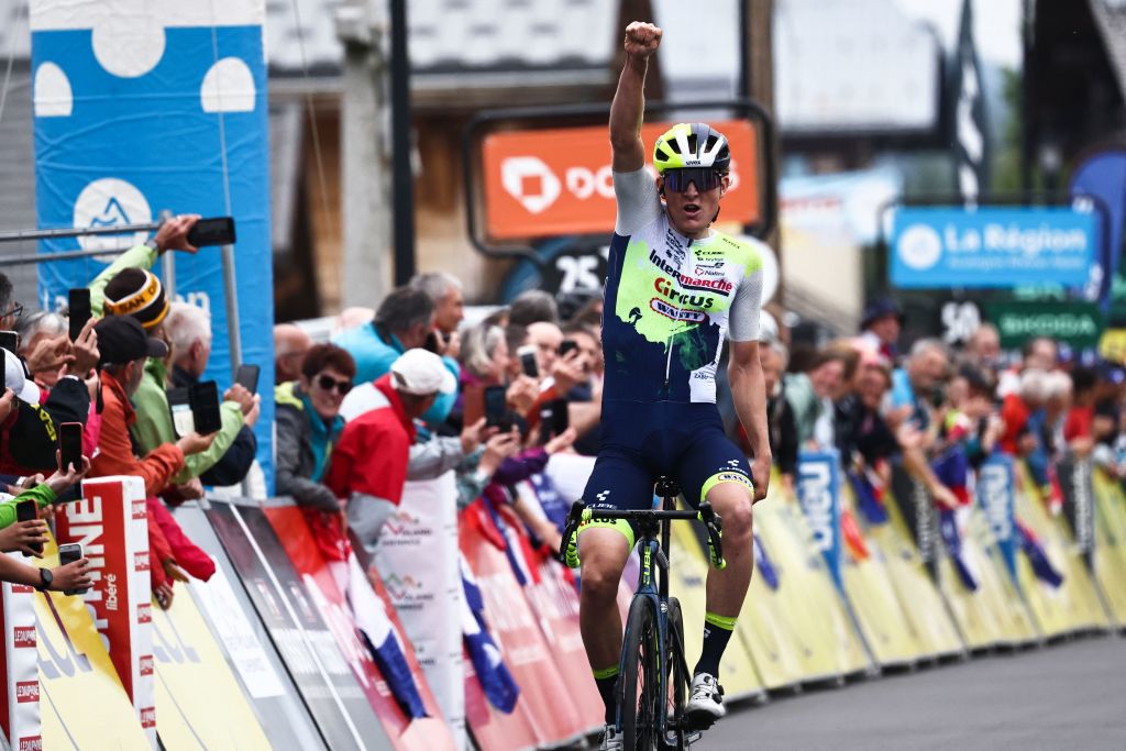 Georg Zimmerman wins stage 6 of the Criterium du Dauphiné