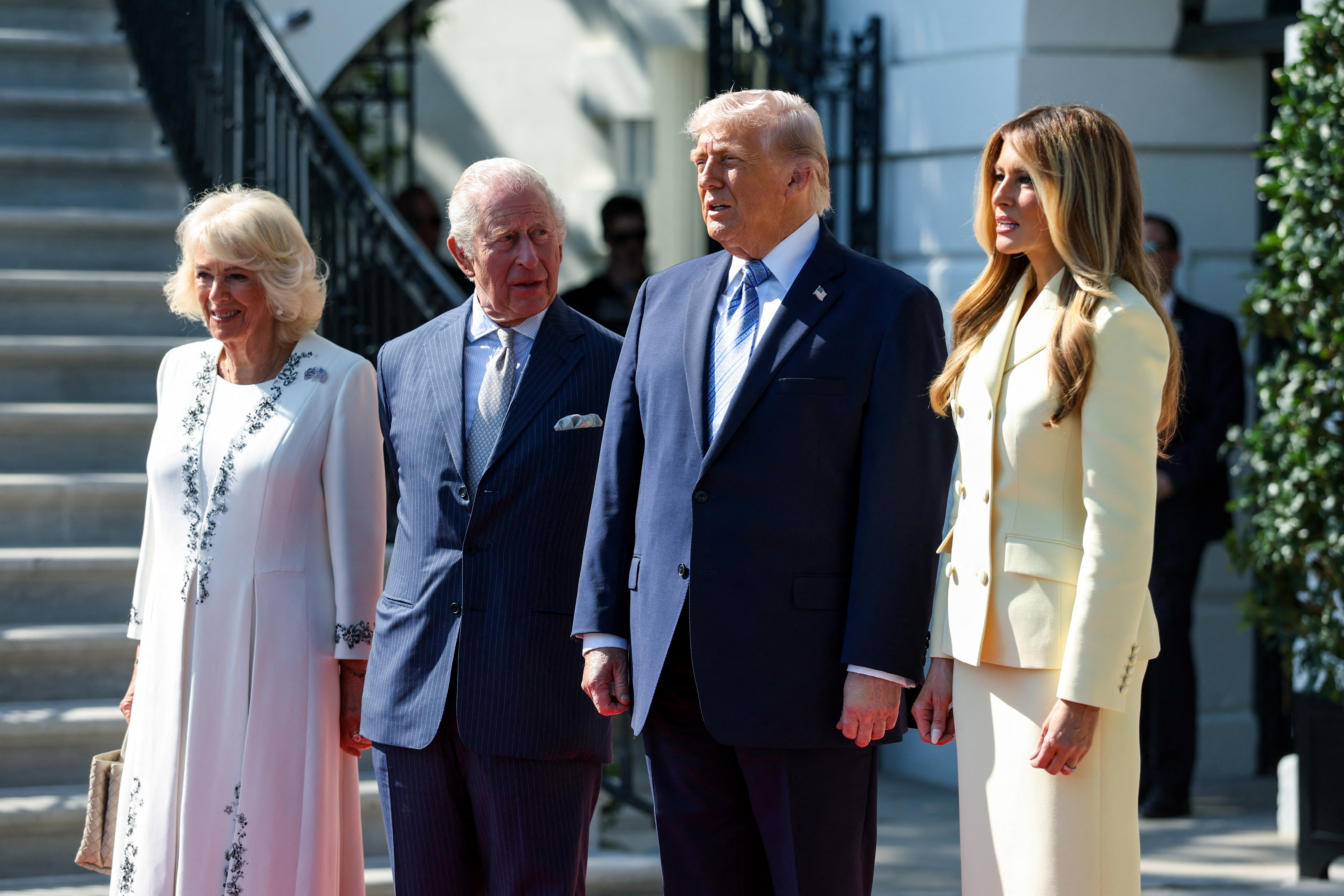 WASHINGTON, DC - APRIL 27: U.S. President Donald Trump and first lady Melania Trump greet King Charles III and Queen Camilla (Photo by Suzanne Plunkett-Pool/Getty Images)