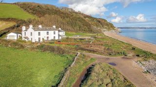 Sunnydale, Beesands, Kingsbridge, Devon.