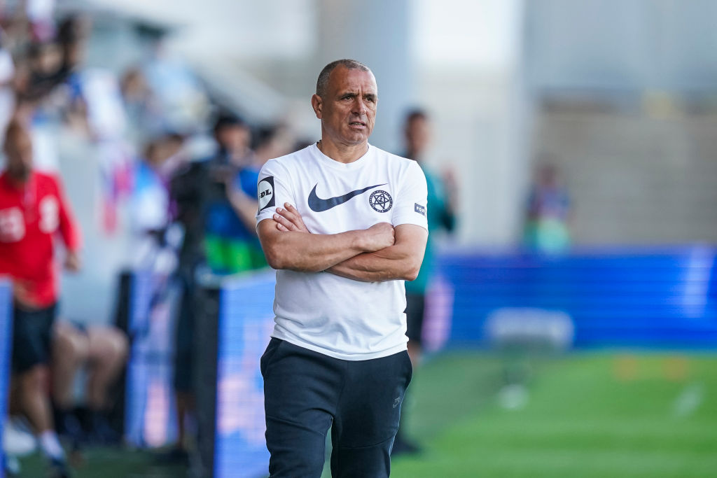 Francesco Calzona tiếp quản Napoli trong giai đoạn đầy thử thách - Từ thử thách đến cơ hội vàng cho CLB Francesco Calzona tiếp quản Napoli trong giai đoạn đầy thử thách - Từ thử thách đến cơ hội vàng cho CLB