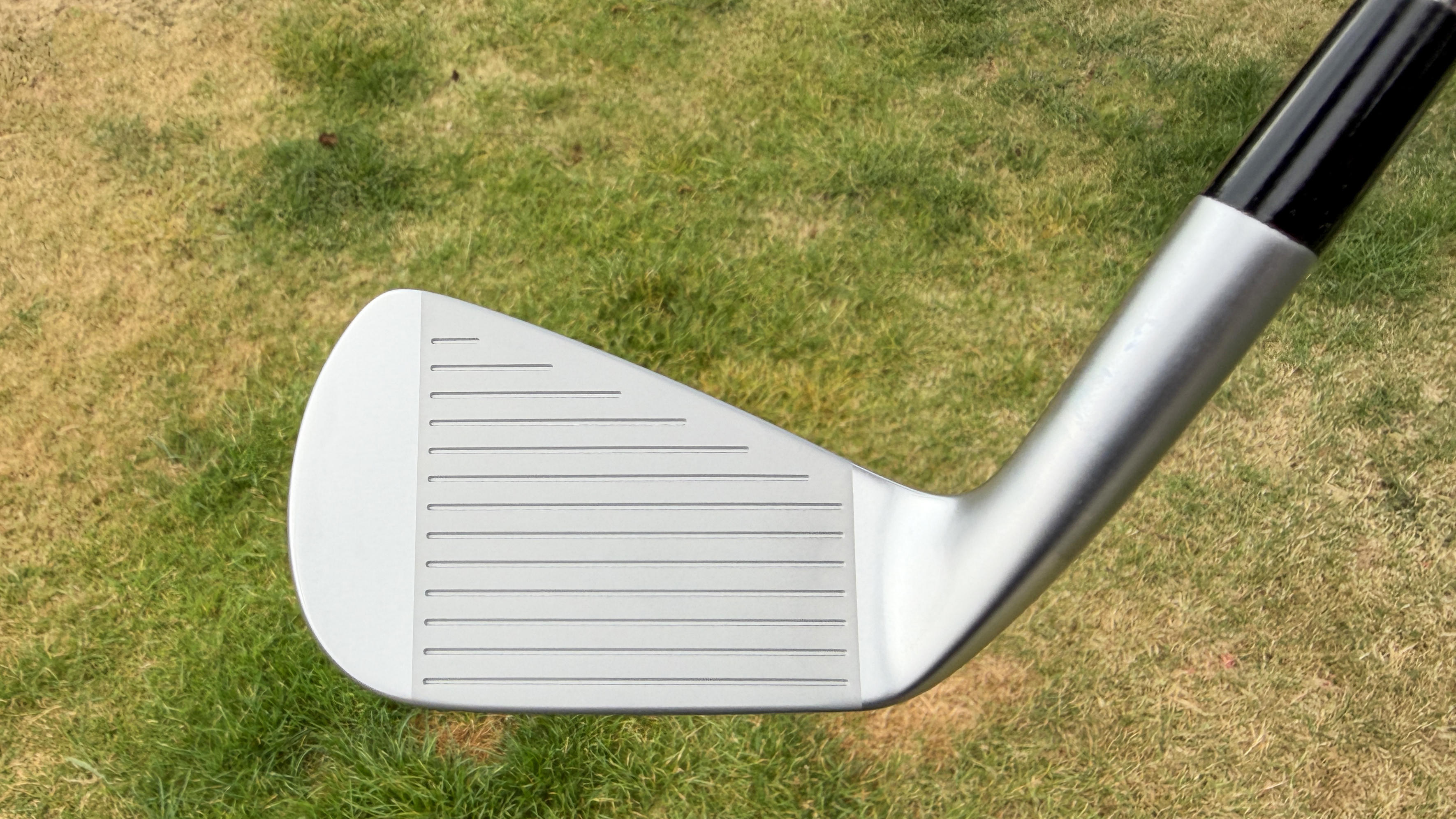 Photo of the Mizuno Pro S-4 Iron
