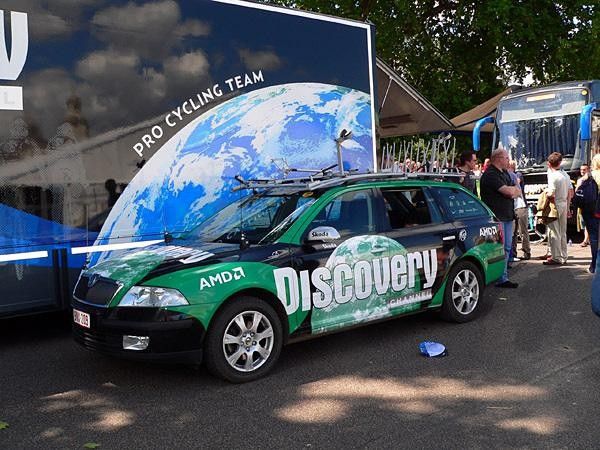 Discovery Channel's team kit and helmets weren't the only thing to get a new color scheme for the TdF.