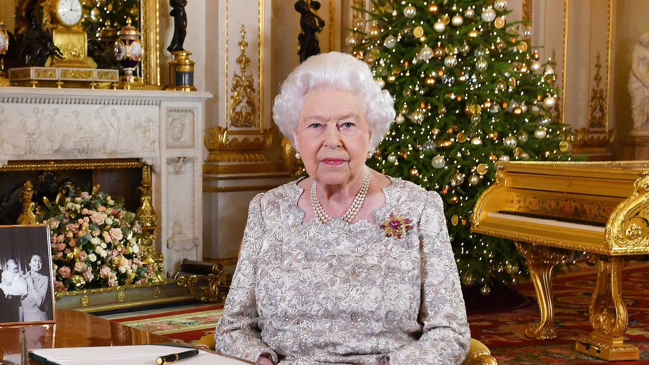 The Queen&#039;s &#039;boring&#039; Christmas dinner