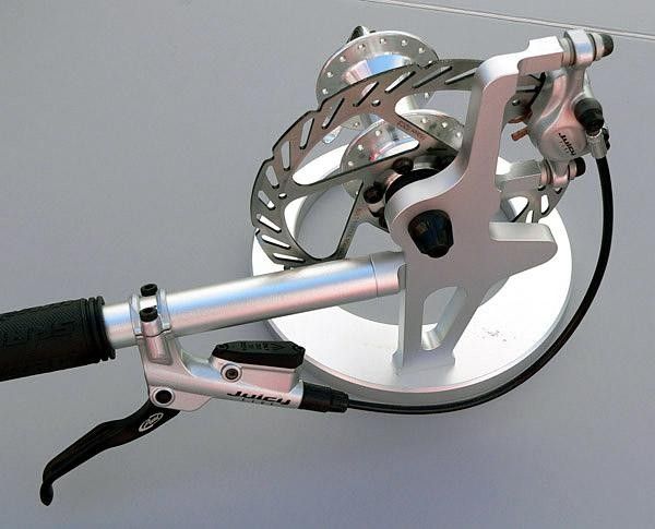 Juicy 5 now gets a new body and split clamp