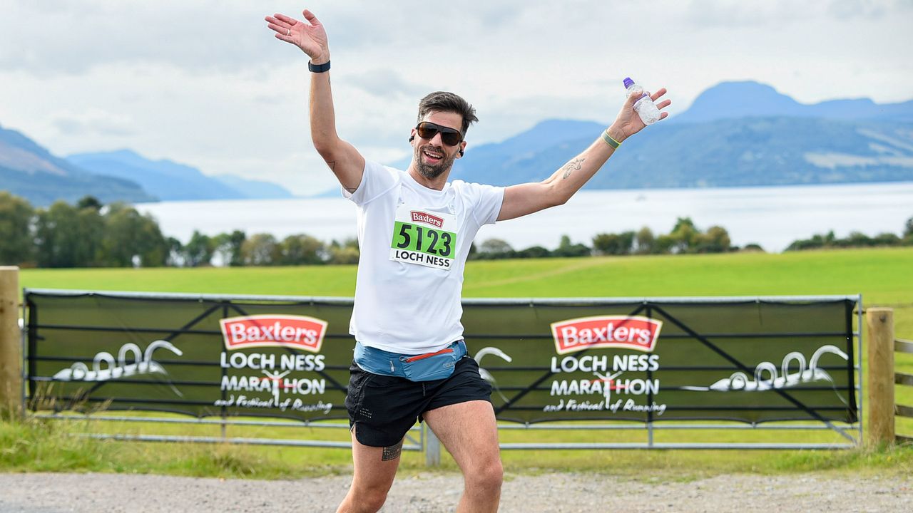 MattK running the Baxter Loch Ness Marathon 2024