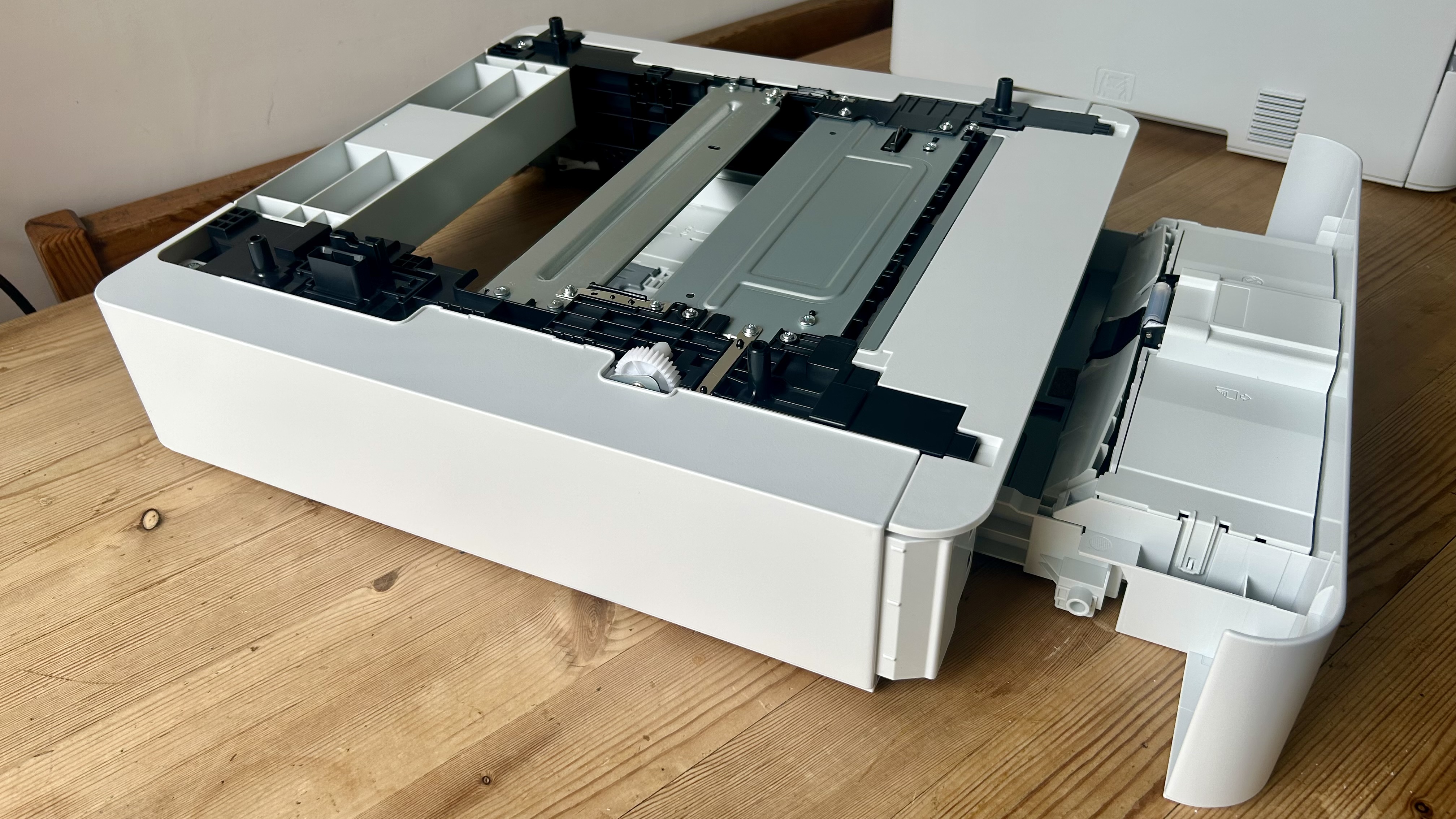 Una Brother MFC-L8970CDW de oficina en casa durante nuestras pruebas
