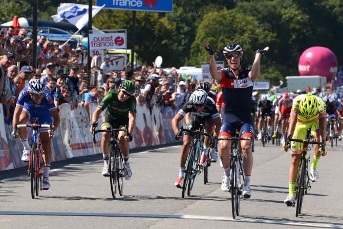 Sylvain Chavanel (IAM Cycling) starts his winning celebration