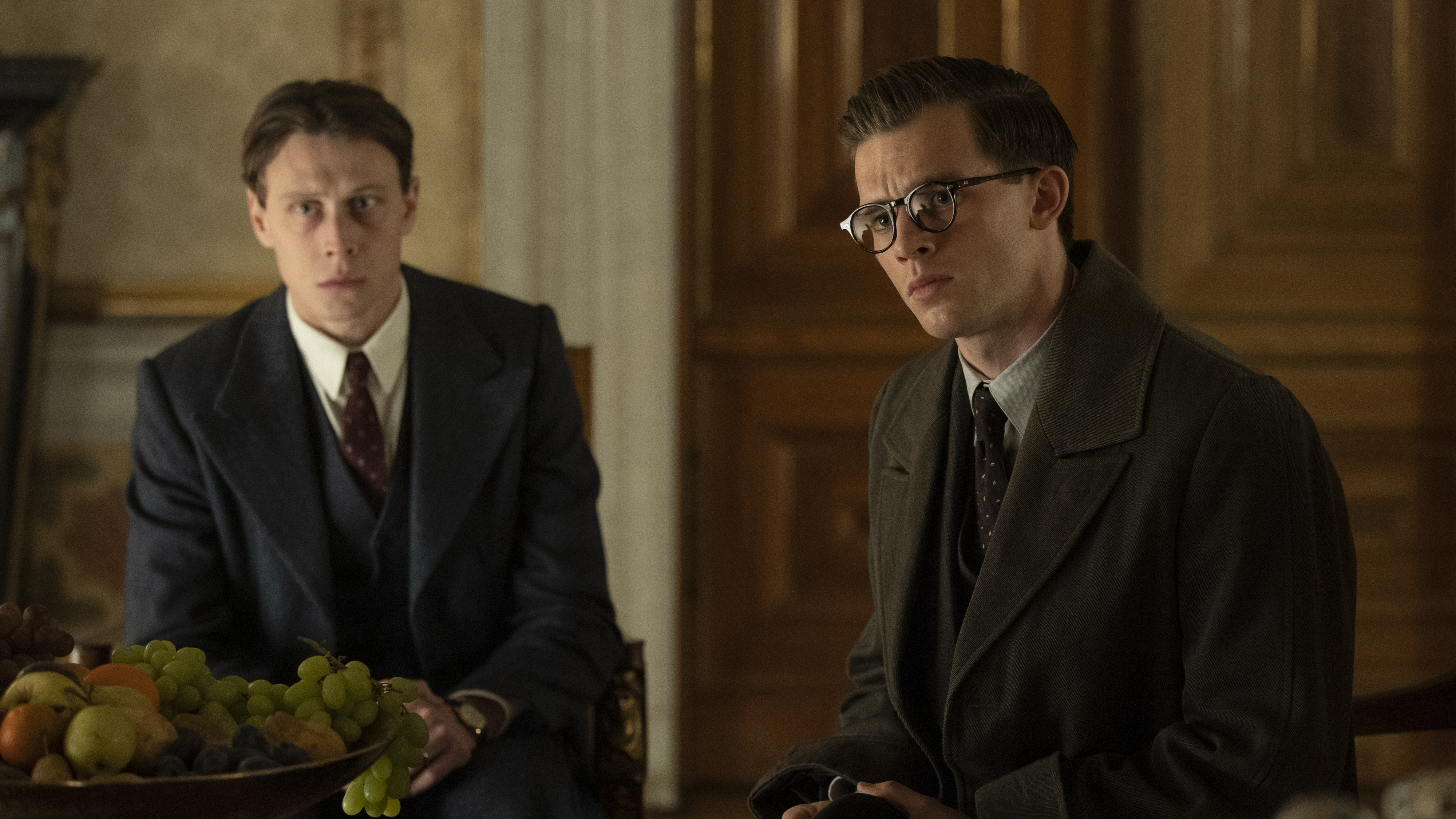TV tonight George MacKay and Jannis Niewöhner star