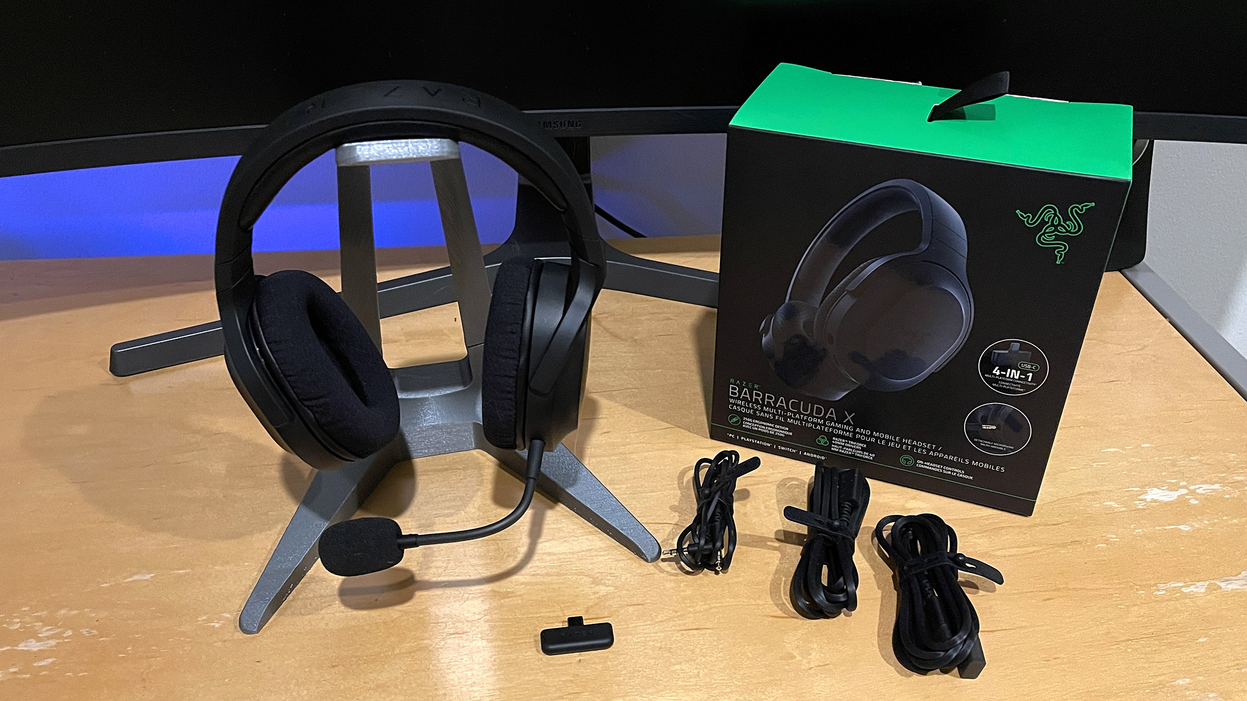 Razer Barracuda X Wireless Gaming Headset Review: Subtle Versatility ...