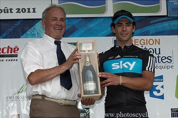 Davide Appollonio (Sky) took stage 1