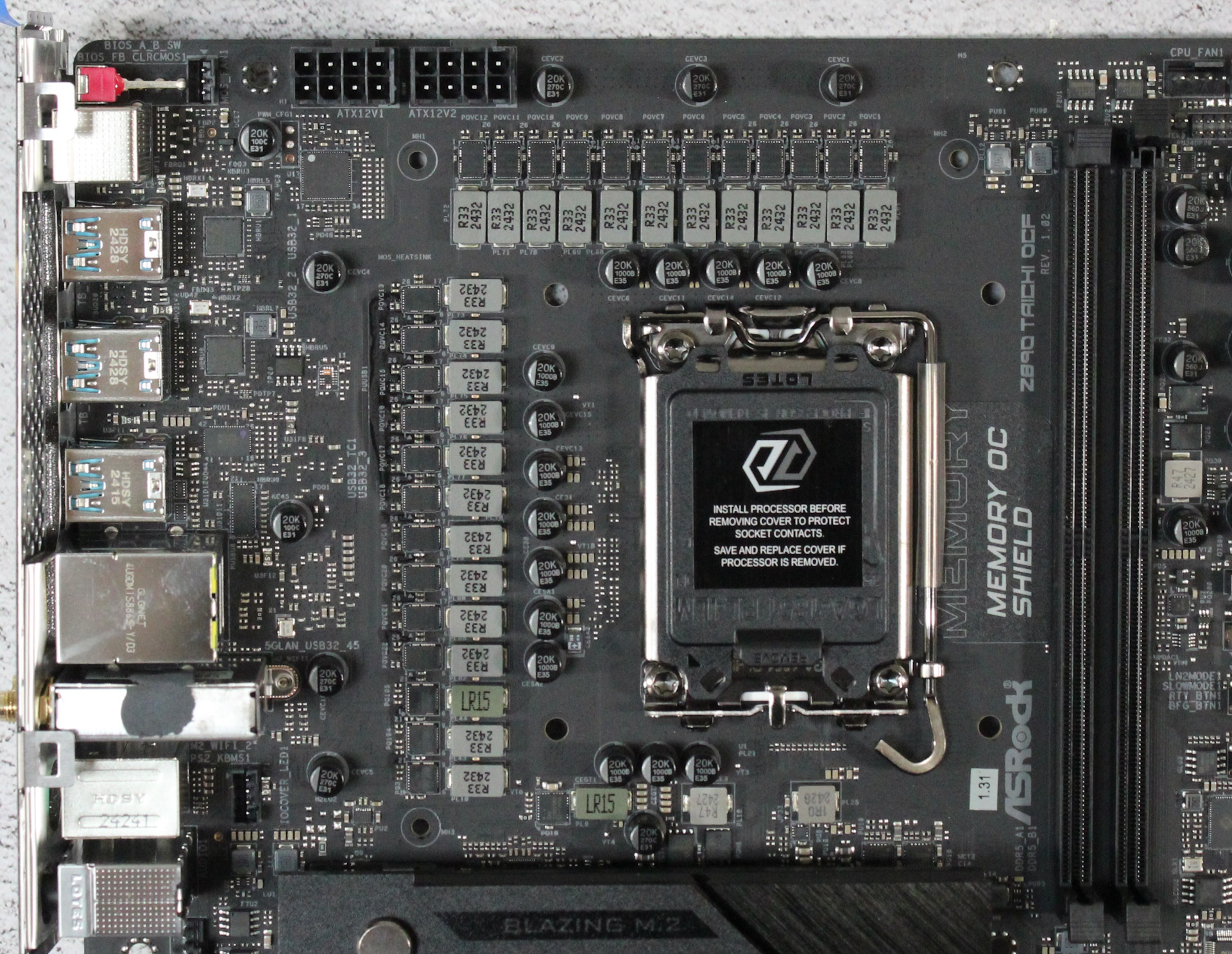 ASRock Z890 Taichi OCF