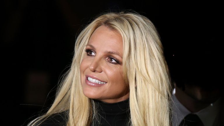 Britney Spears’ pregnancy prompts message from A-list friend