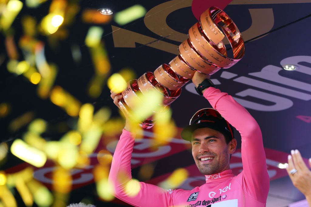 To the winner, the spoils: Tom Dumoulin at the 2017 Giro d&rsquo;Italia