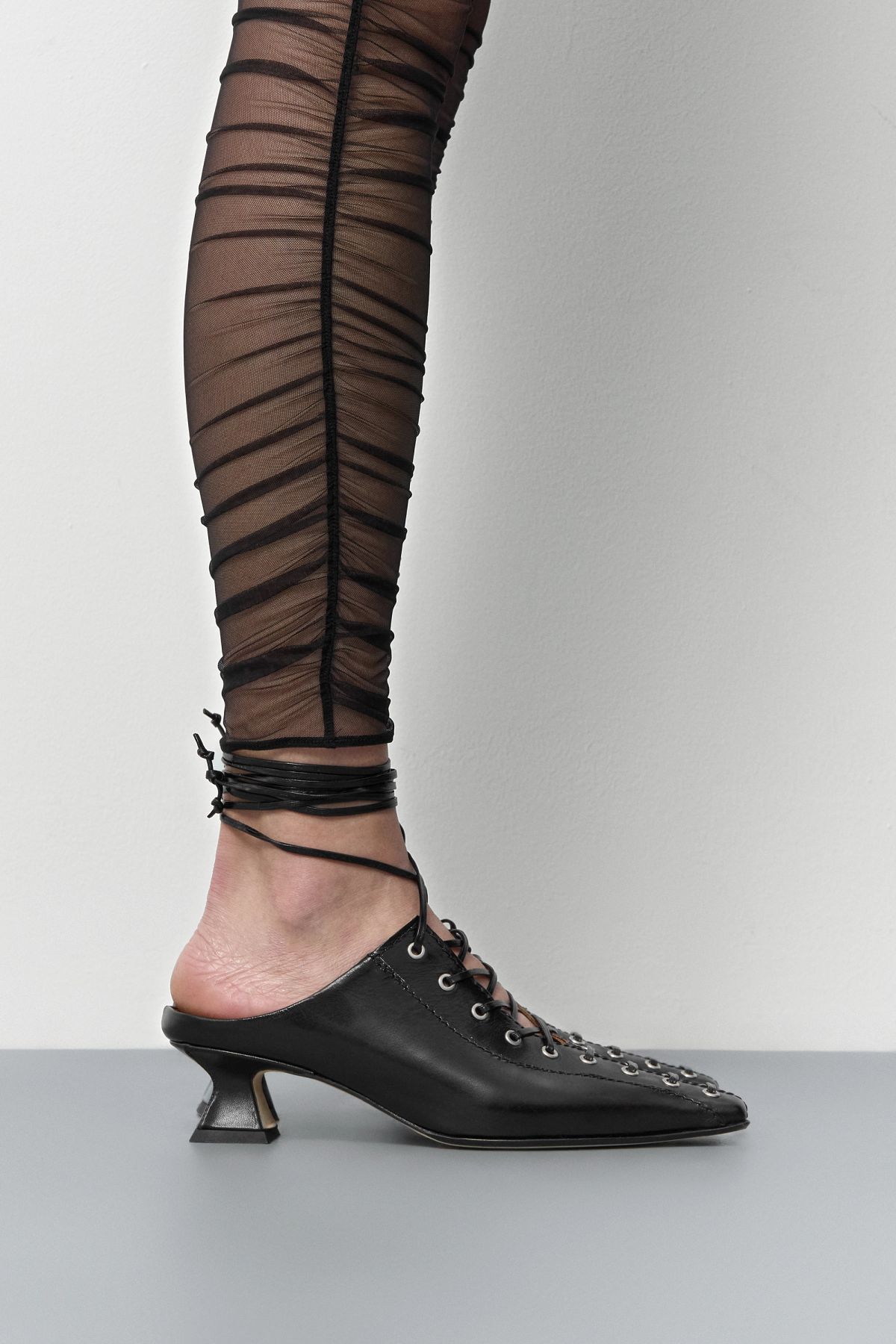 Asia Courts - Black Leather