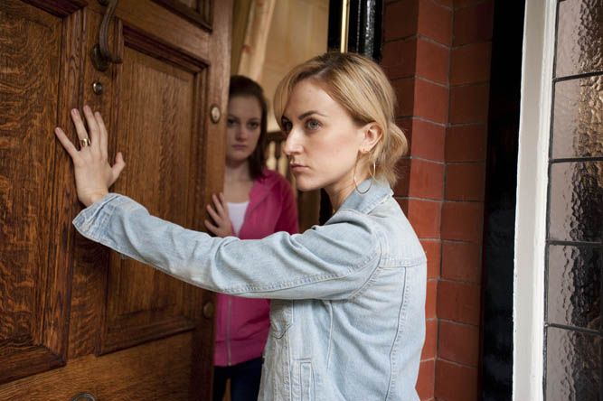 Meet Becky&#039;s sister in the Scoop on Coronation St