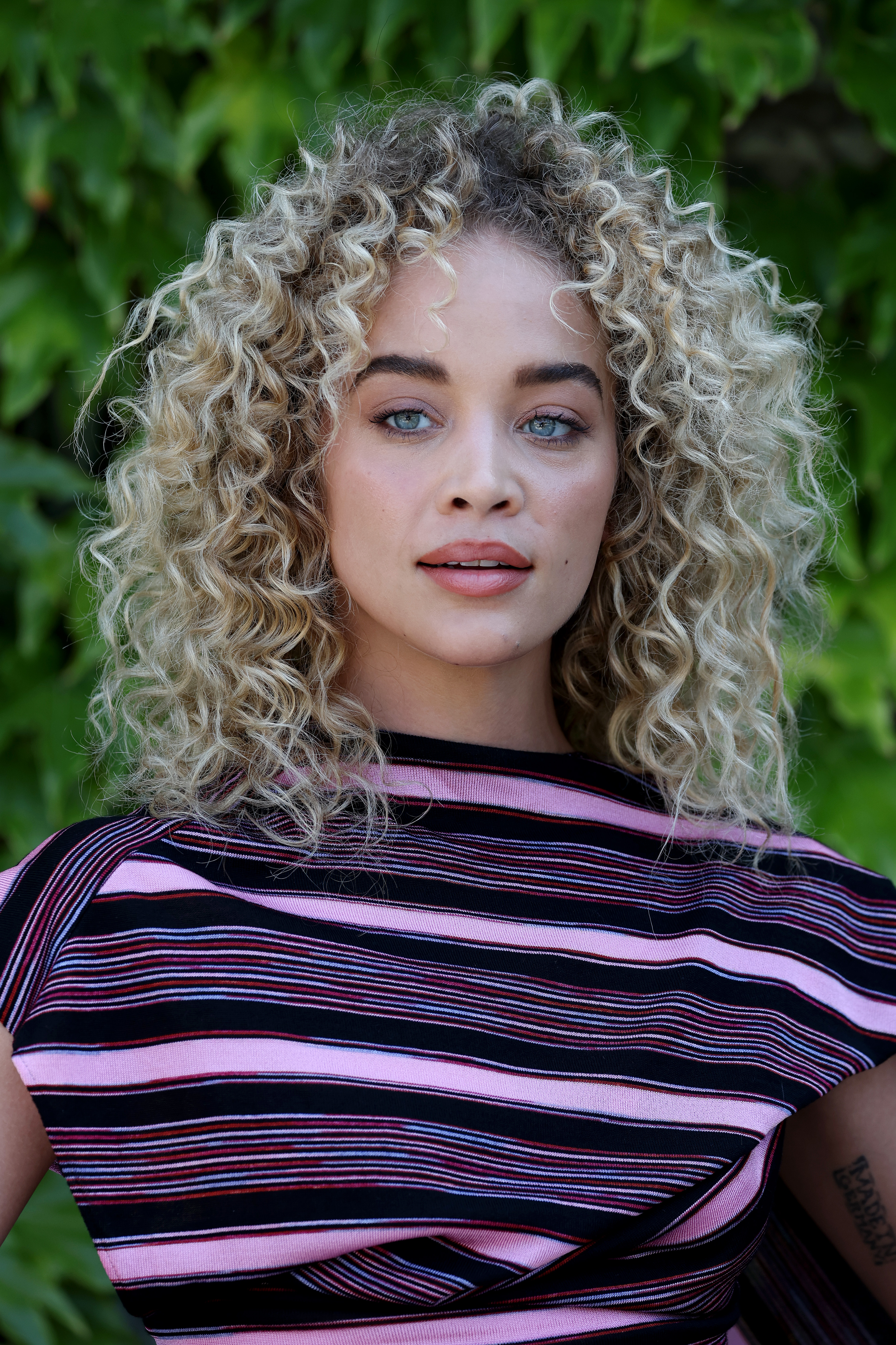 bronde - Jasmine Sanders