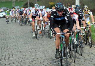 Ian Stannard chases, Tour of Flanders 2010