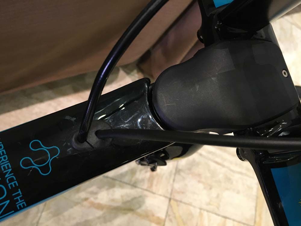 A view from the top of the aero bar steerer
