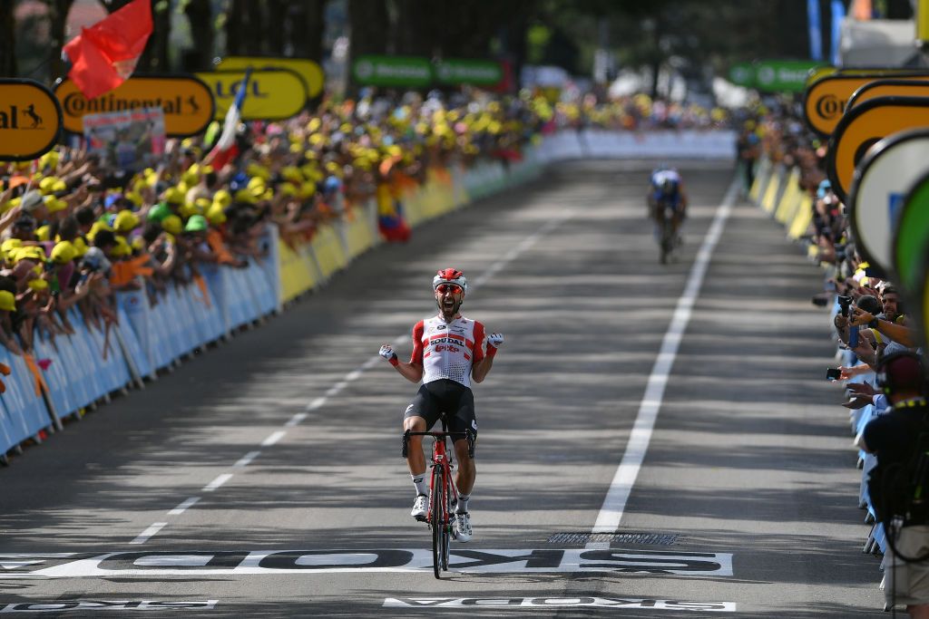 Thomas de Gendt (Lotto Soudal) takes the win