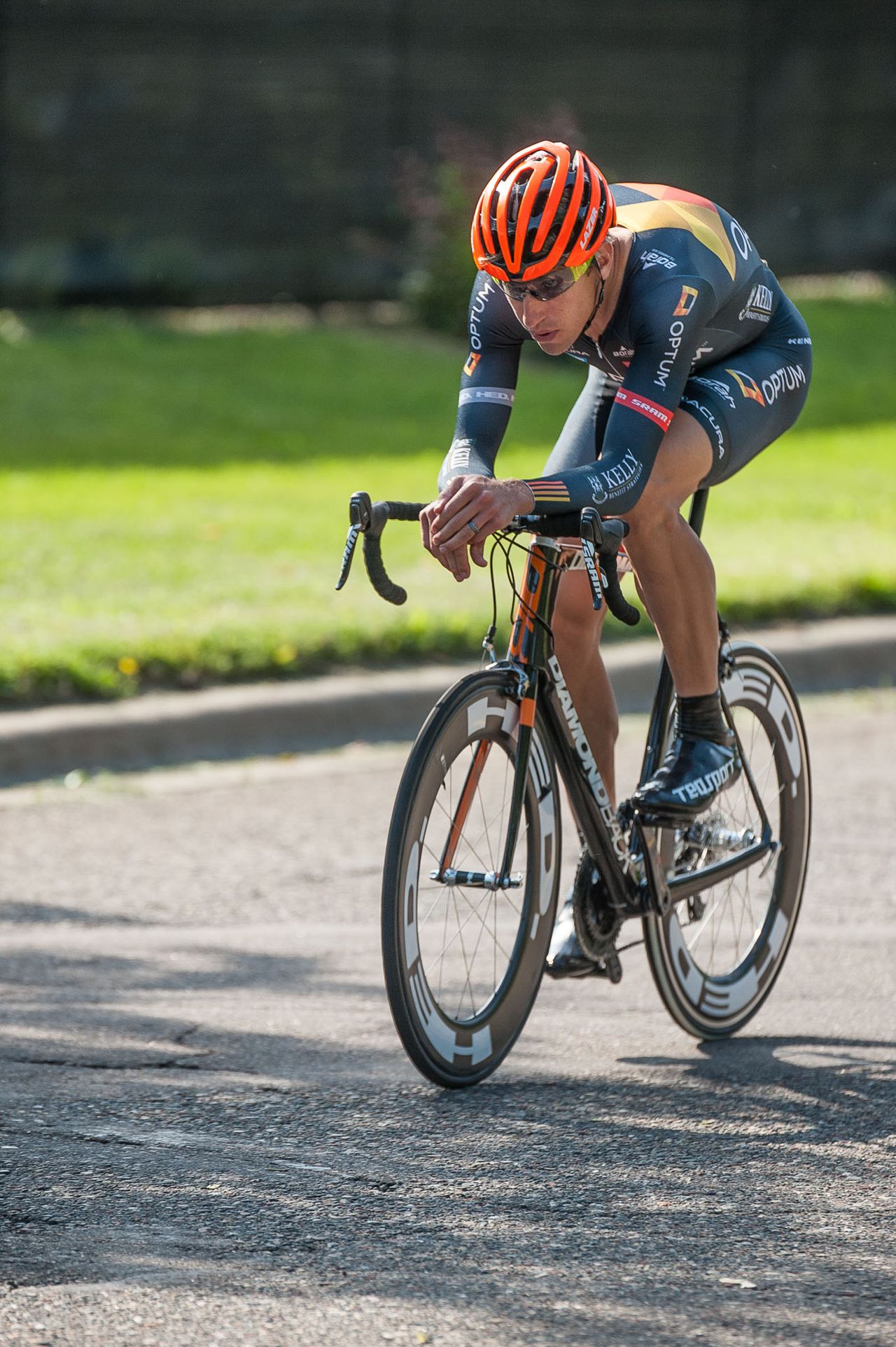 Tom Zirbel (Optum p/b Kelly Benefit Strategies) wins the stage 1 time trial with a time of 9:55.37