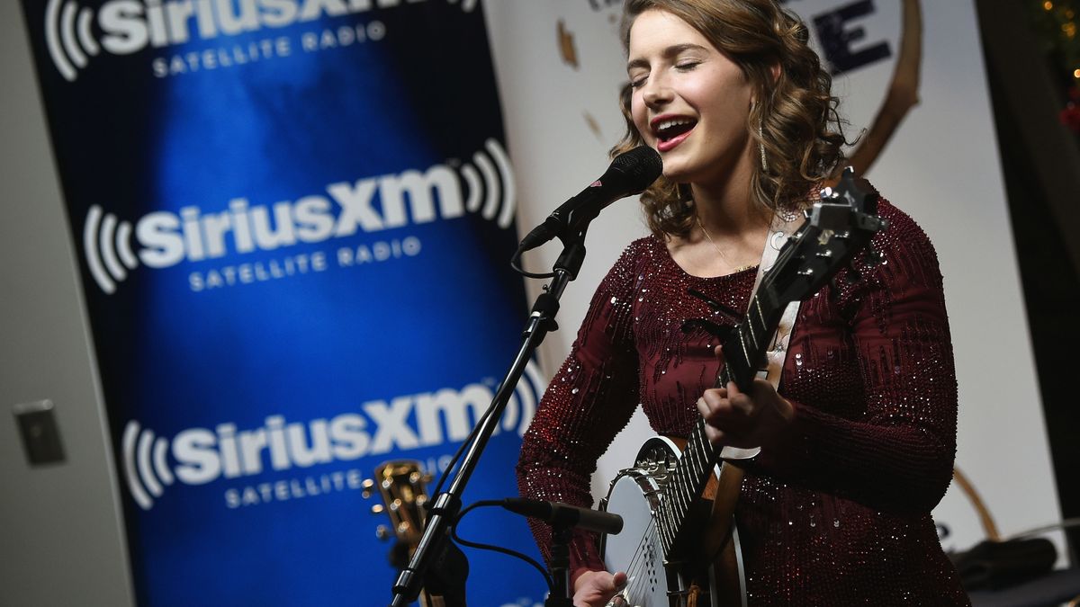 Singer/Songwriter Caroline Jones performs during &quot;Let it Snow&quot; SiriusXM Acoustic Christmas With Jewel And Shawn Mullins at SiriusXM Music City Theatre on December 14, 2015 in Nashville, Tennessee. 