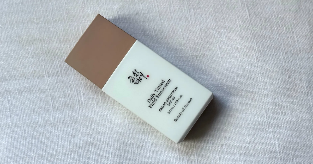 I Just Tried This Viral K-Beauty Sunscreen—Here’s What You Need To Know Before Buying It I Just Tried This Viral K-Beauty Sunscreen—Here’s What You Need To Know Before Buying It