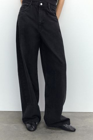 Oversize Trf Relaxed Jeans With a Mid Waist