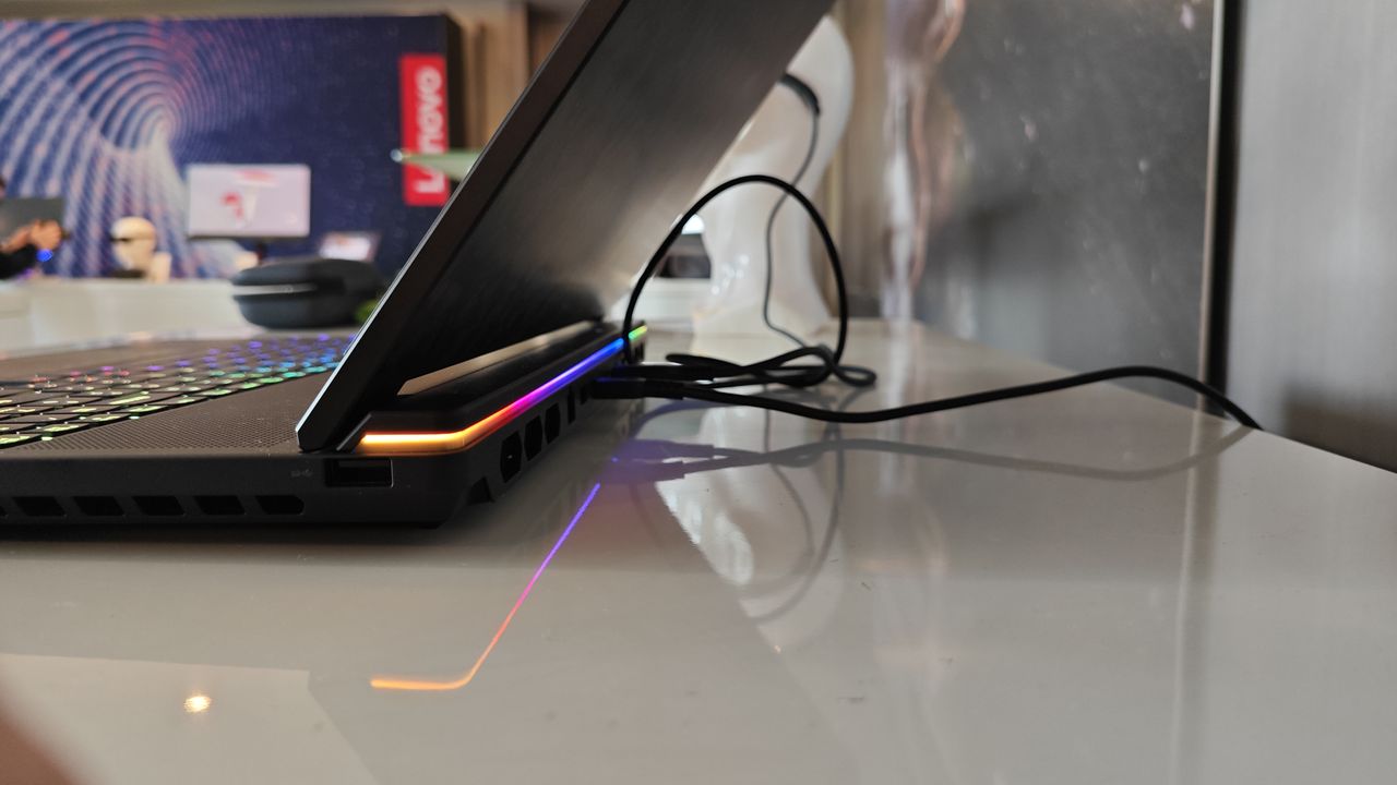 Lenovo Legion 9i