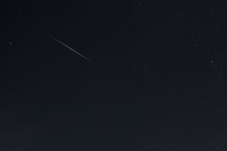 Draconid Meteor by Klofac