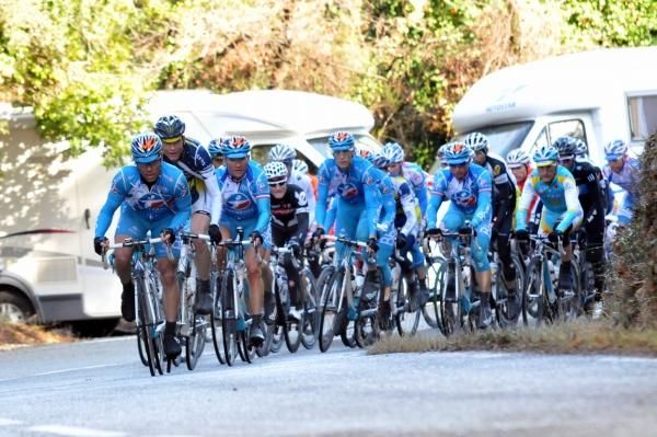 Bbox Bouygues Telecom riders set the pace approaching the stage's second KOM line.