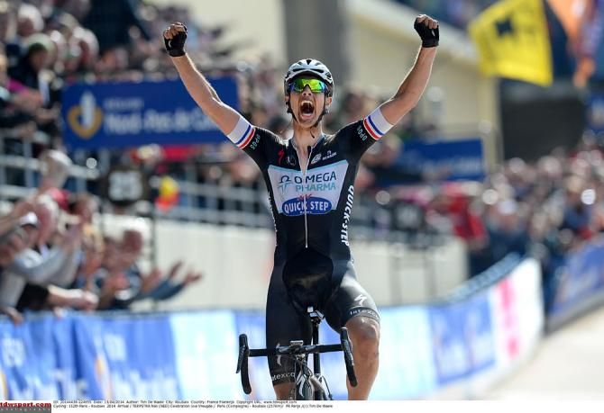 Niki Terpstra (Omega Pharma Quick Step) arms aloft
