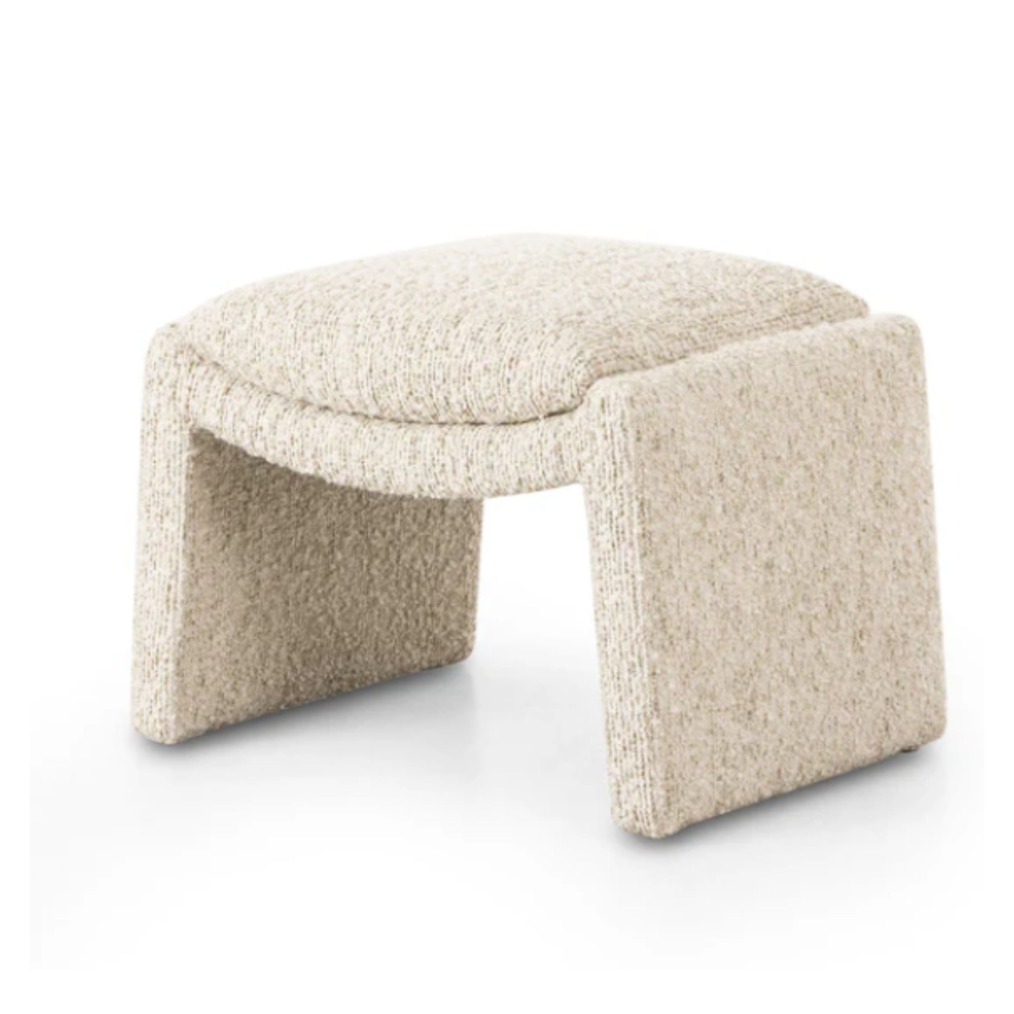 Gina Boucle Ottoman