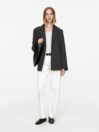 Slim Single-Breasted Blazer