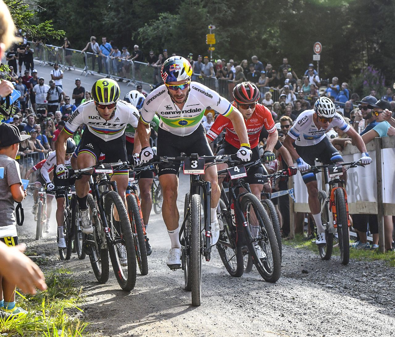 Henrique Avancini (Cannondale Factory Racing) at the front