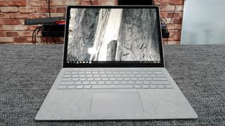 Microsoft Surface Laptop