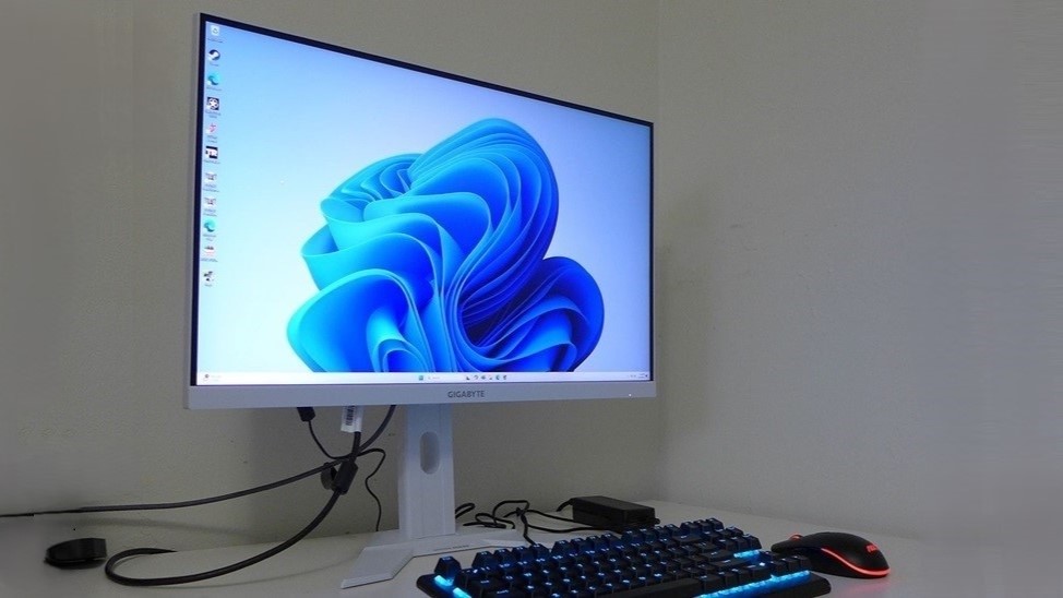 Gigabyte M27QA ICE 180 Hz QHD gaming monitor review: Solid performance with a unique look