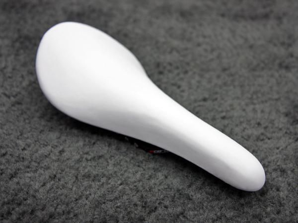Arundel is also developing a new saddle with full carbon fiber construction and leather covers.