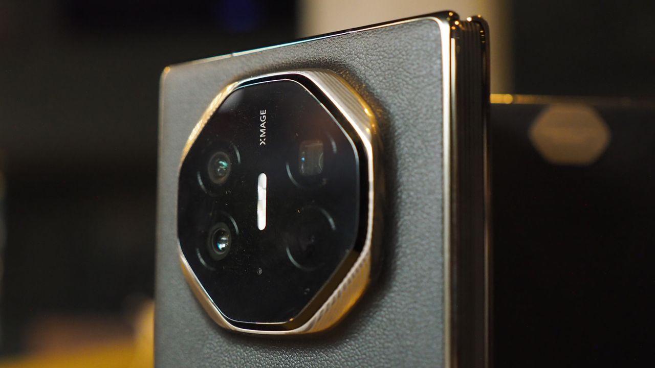 Huawei Mate XT review